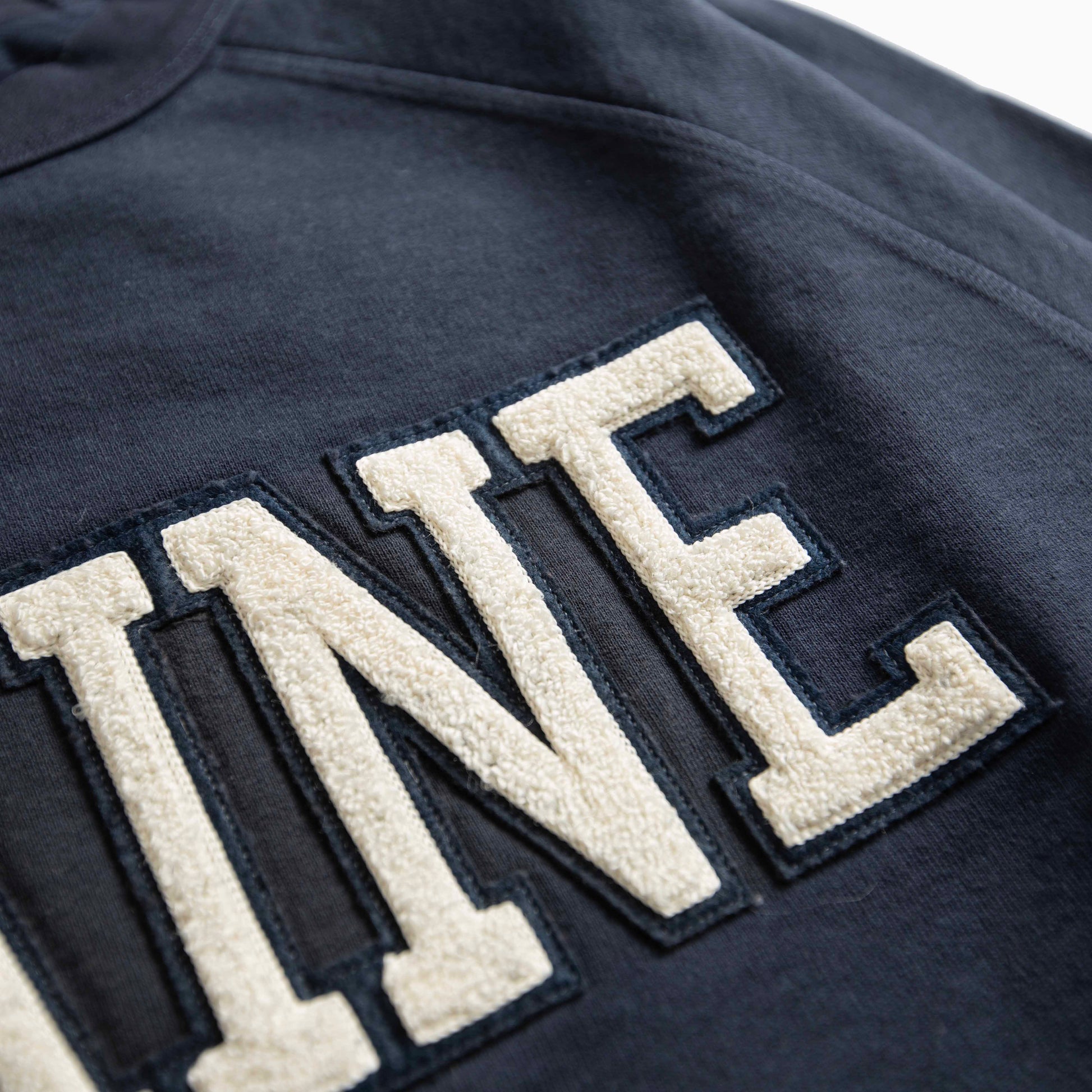 sebago world " MAINE " crewneck