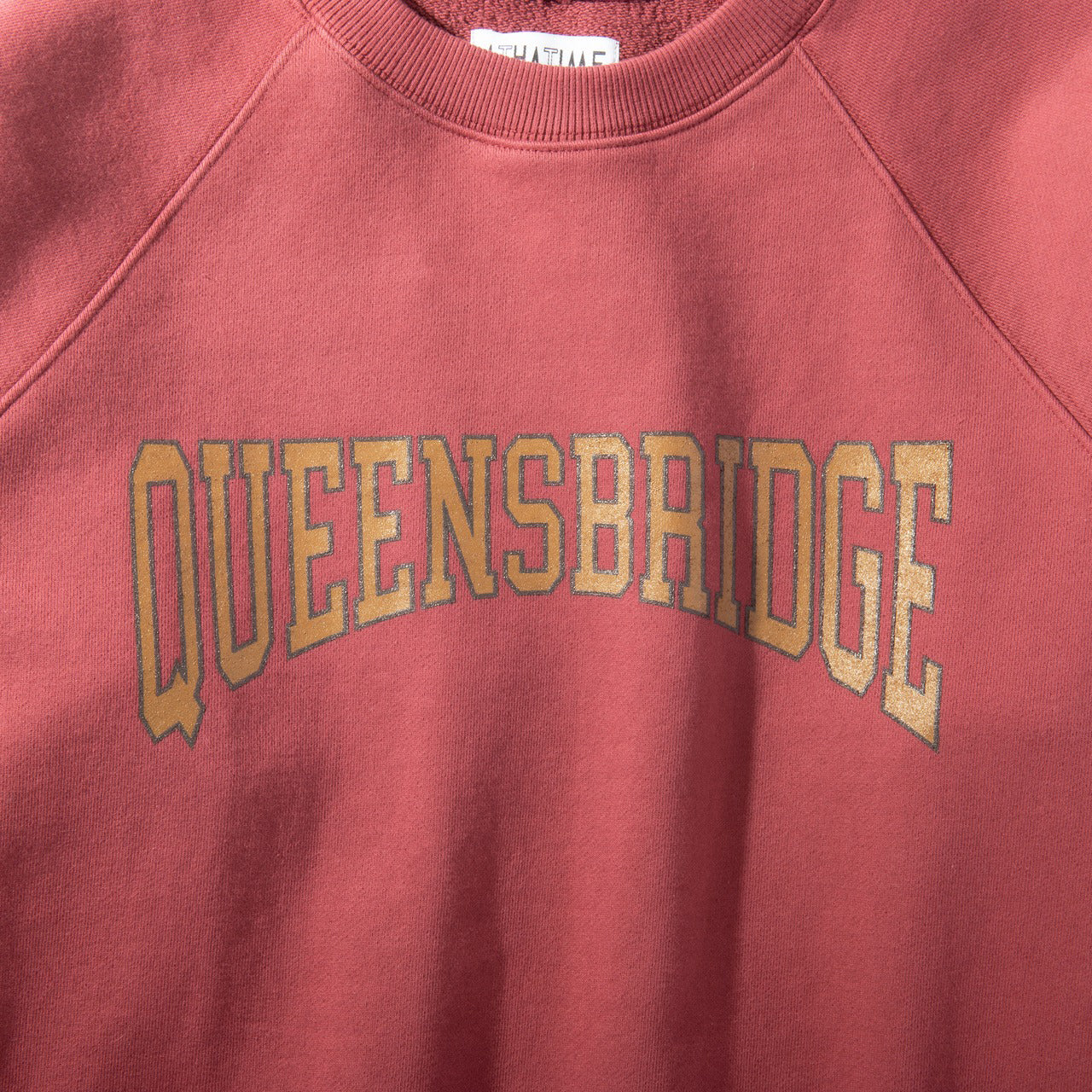 ATHATIME CLOTHING BOUTIQUE HOUSES SERIES “QUEENSBRIDGE”