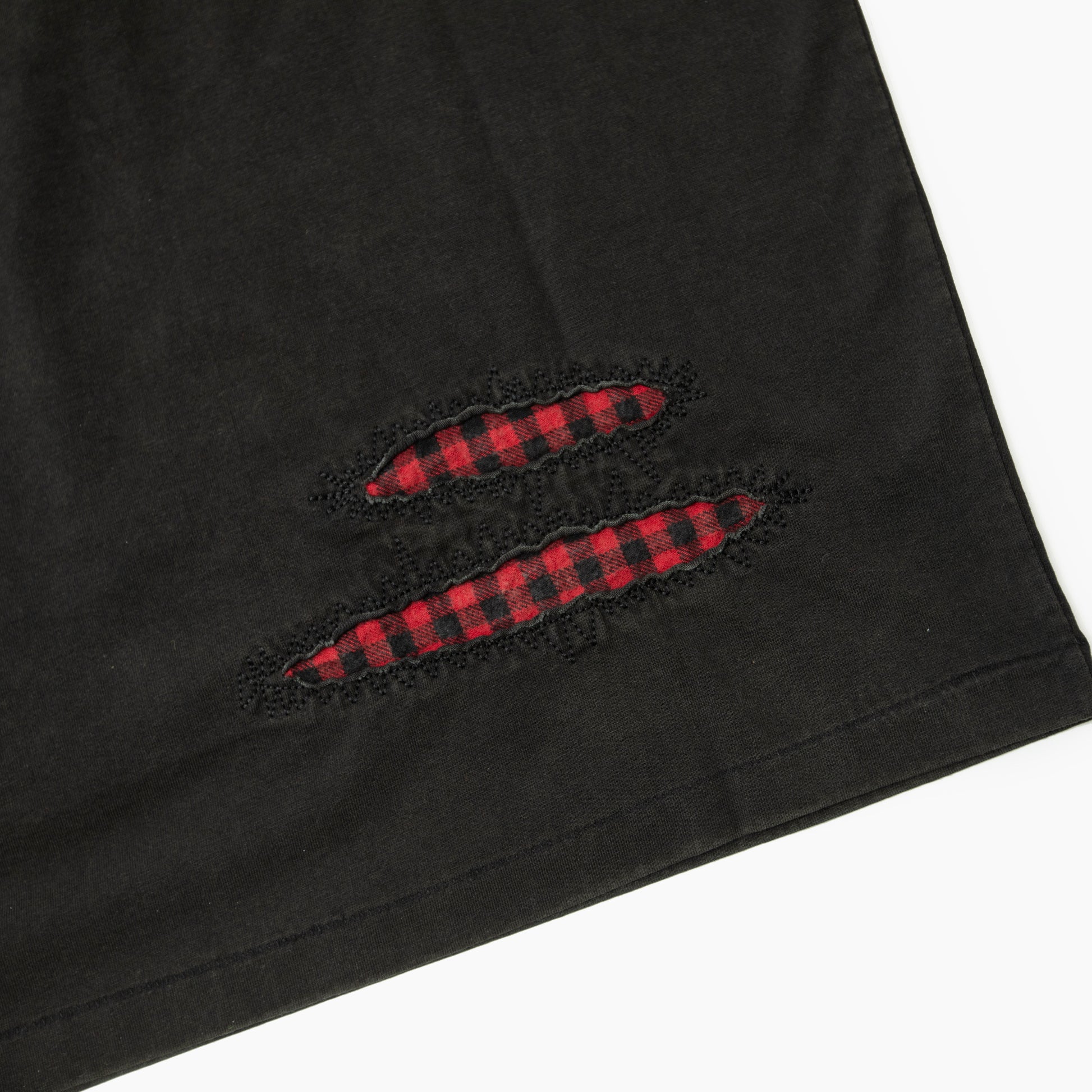 BLACKOUT THRASH T SHIRT BA26-SS1138