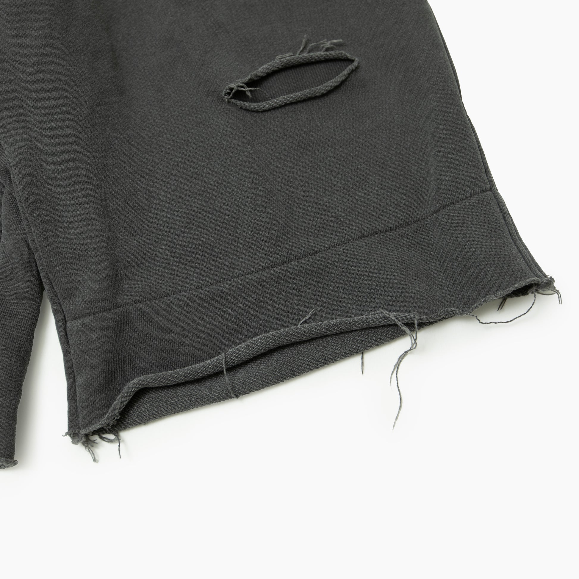 BLACKOUT CREED SHORTS BA26-SS1121