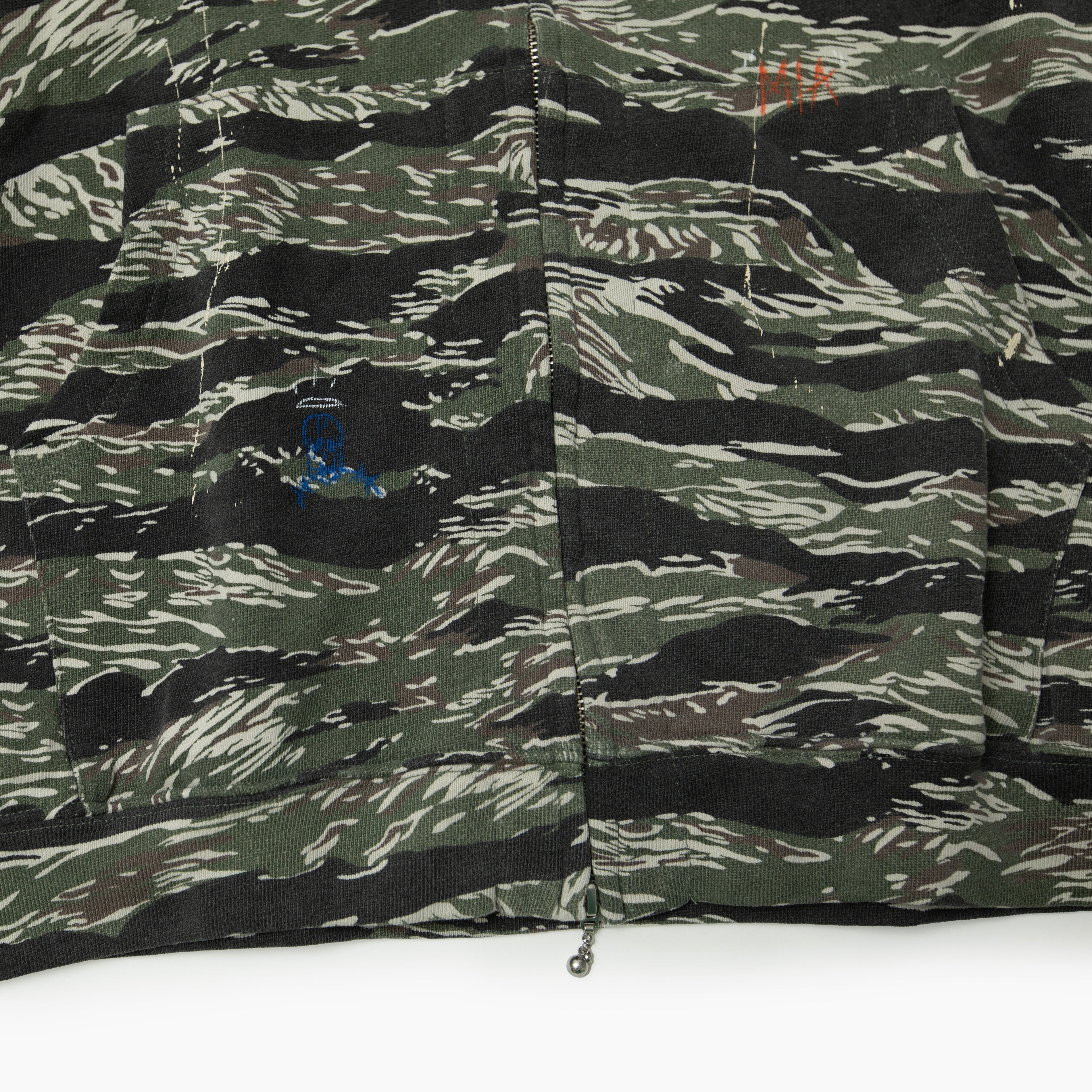 BLACKOUT Tiger hood zip BA26-SS1131