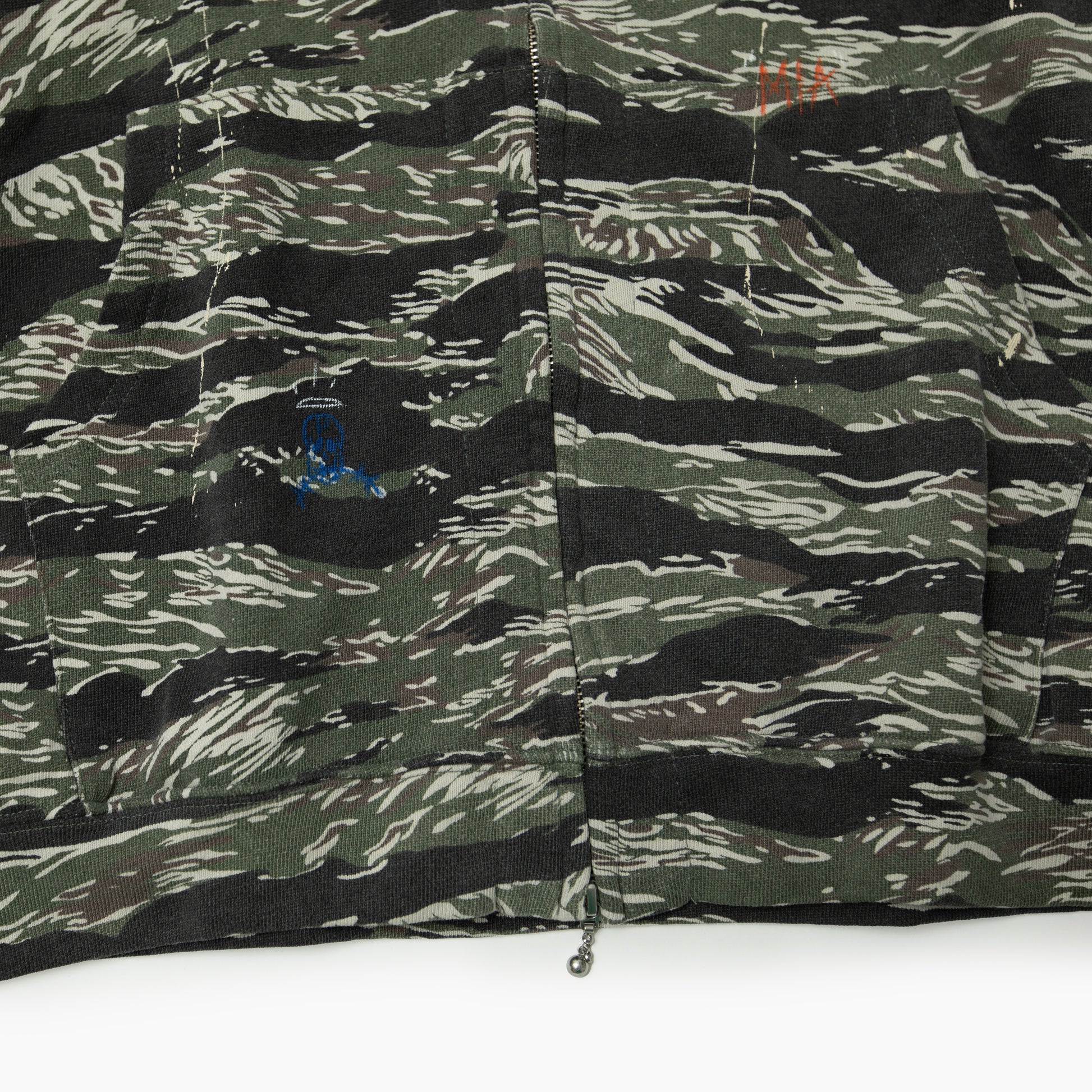 BLACKOUT Tiger hood zip BA26-SS1131