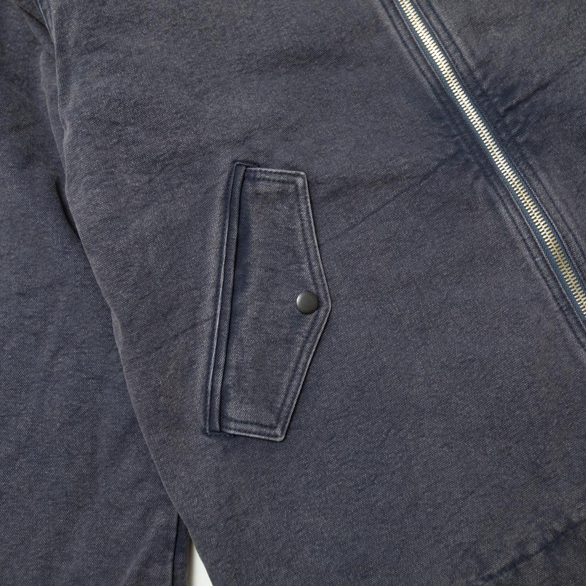 BLACKOUT Bully parka/NAVY