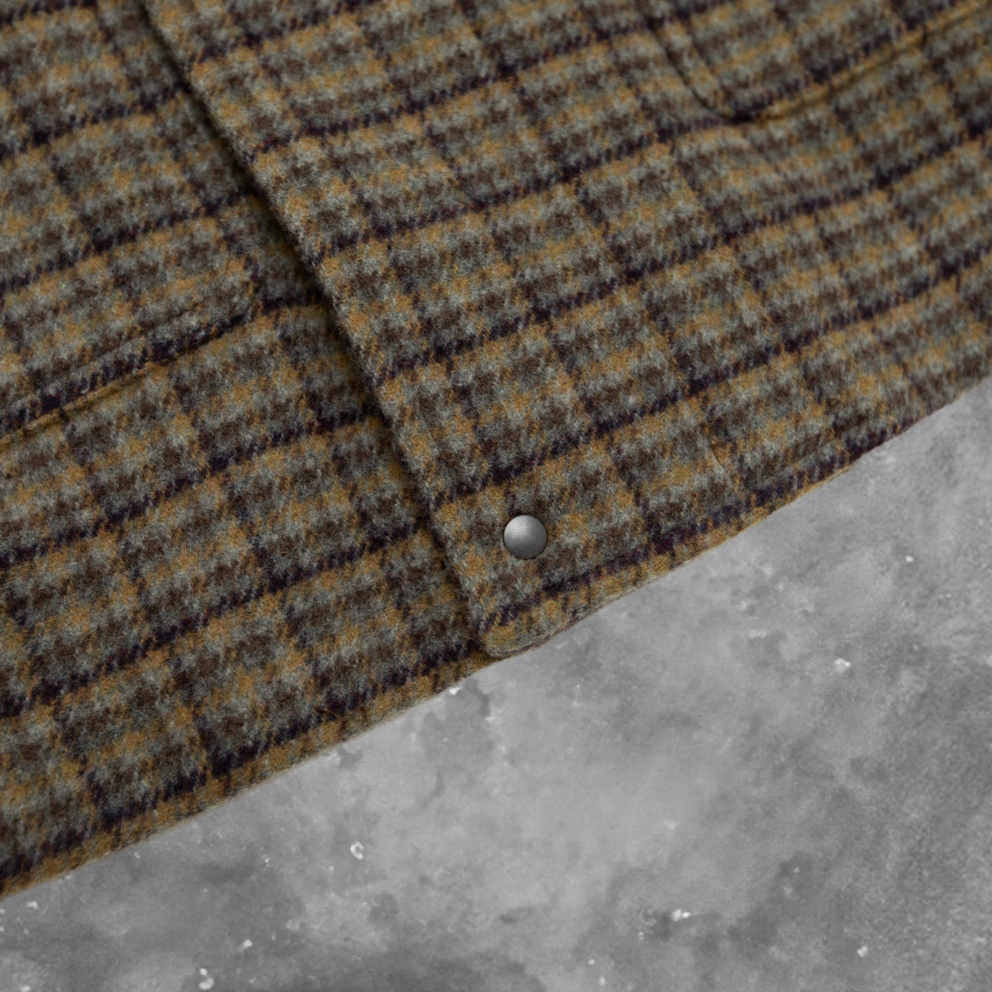 BLACKOUT "ROBE COAT (OVER) check"