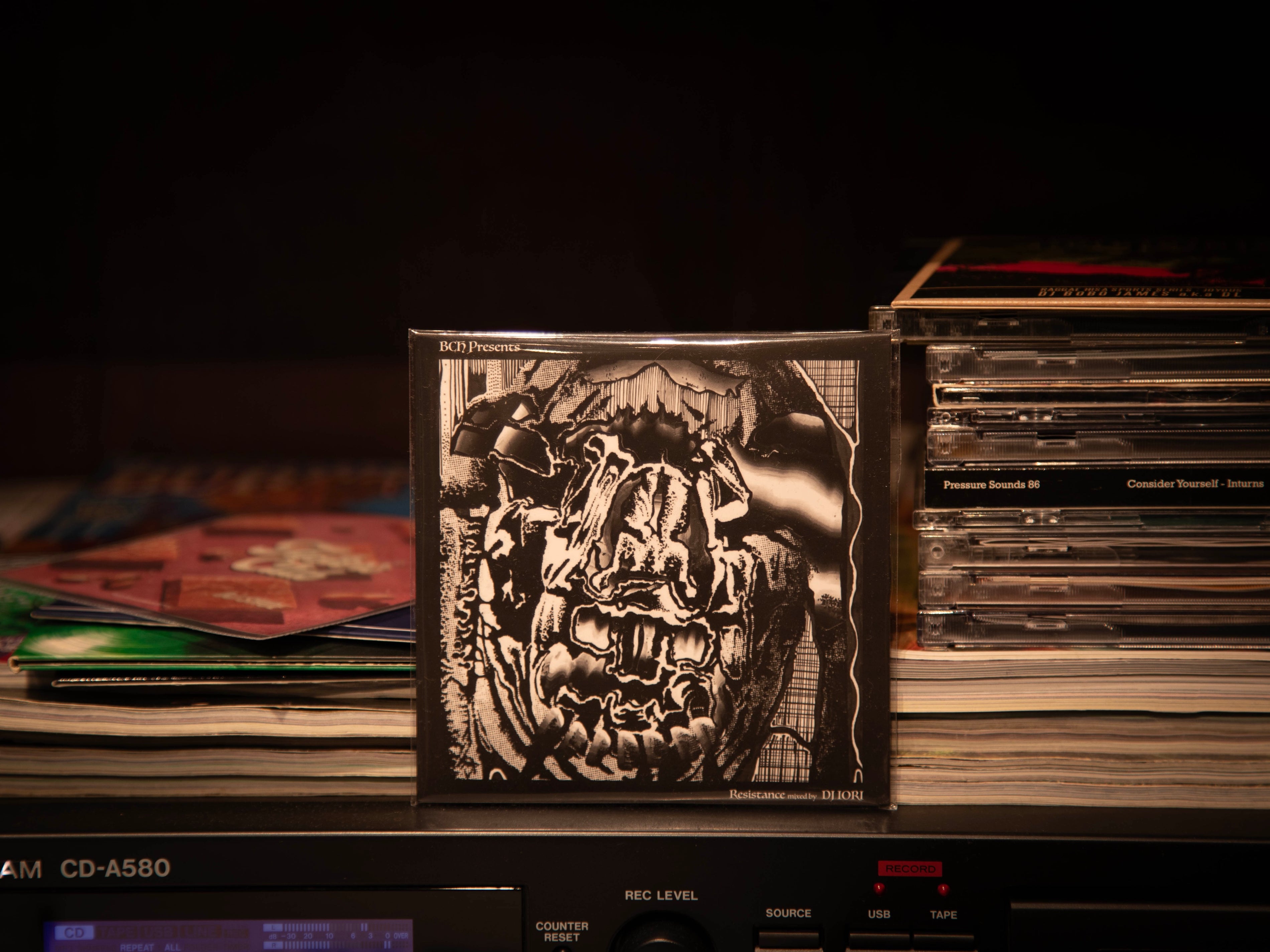 Novel Attraction Records  DJ IORI / Resistance