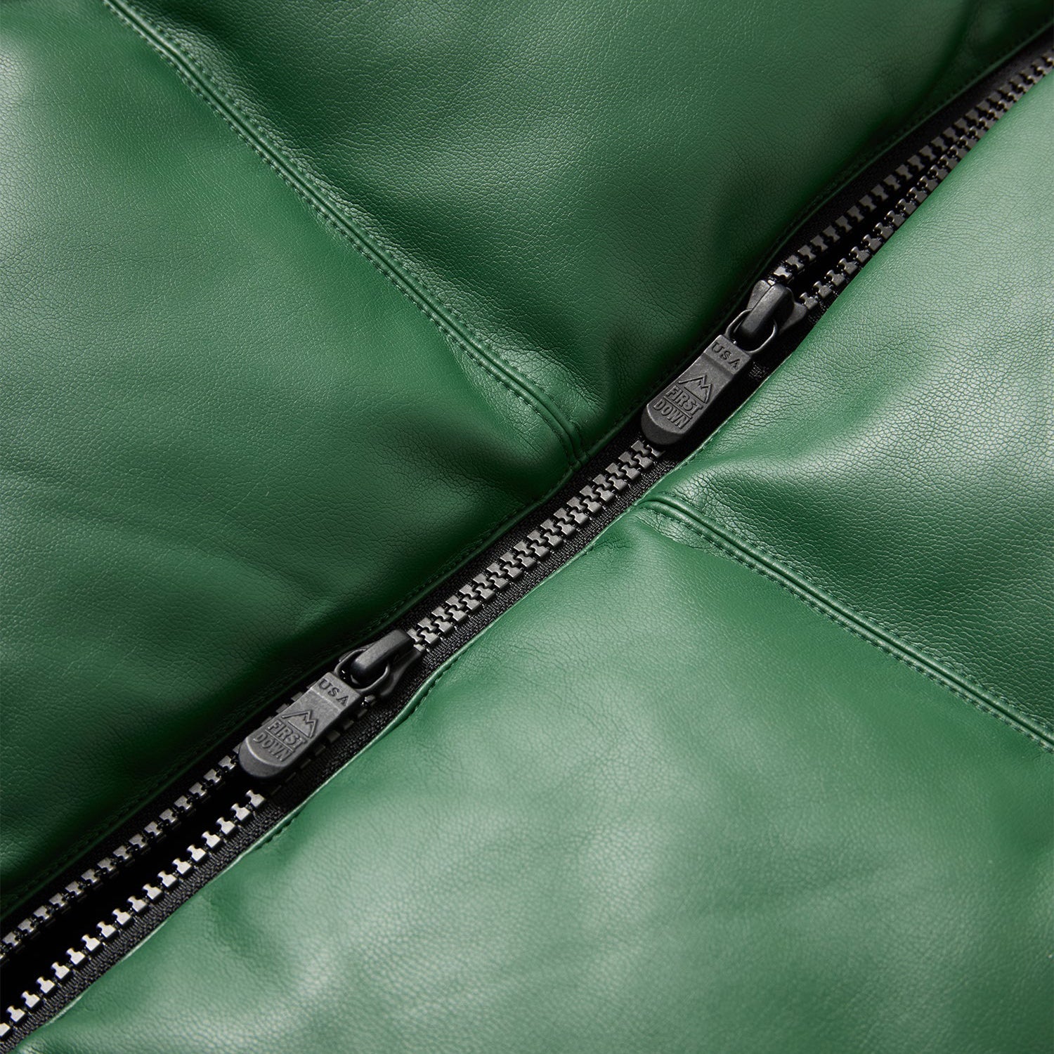 FIRST DOWN BUBBLE DOWN JKT COLOR LEATHER