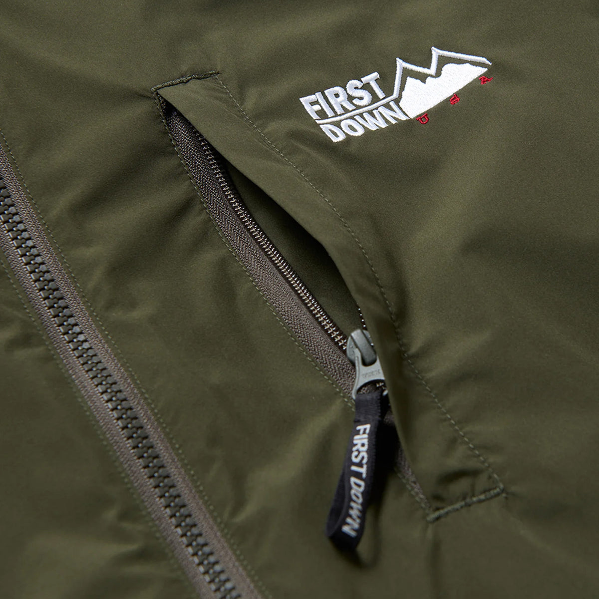 FIRST DOWN FIRSTLITE REVERSIBLE BACK FLEECE BL