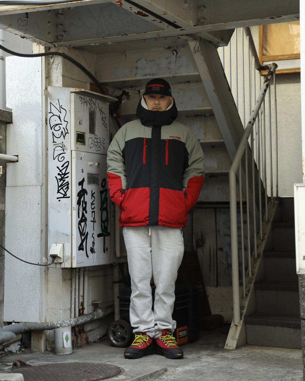 FIRST DOWN USA  ARCHIVE DOWN JACKET style image