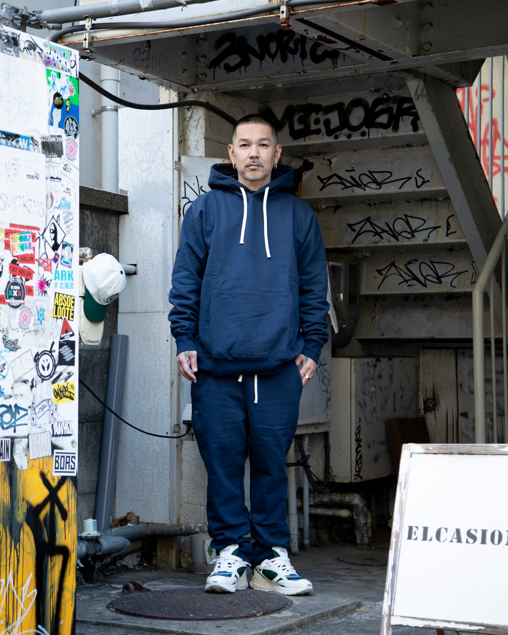 SURKU ORIGINAL SWEAT HOODIE style image