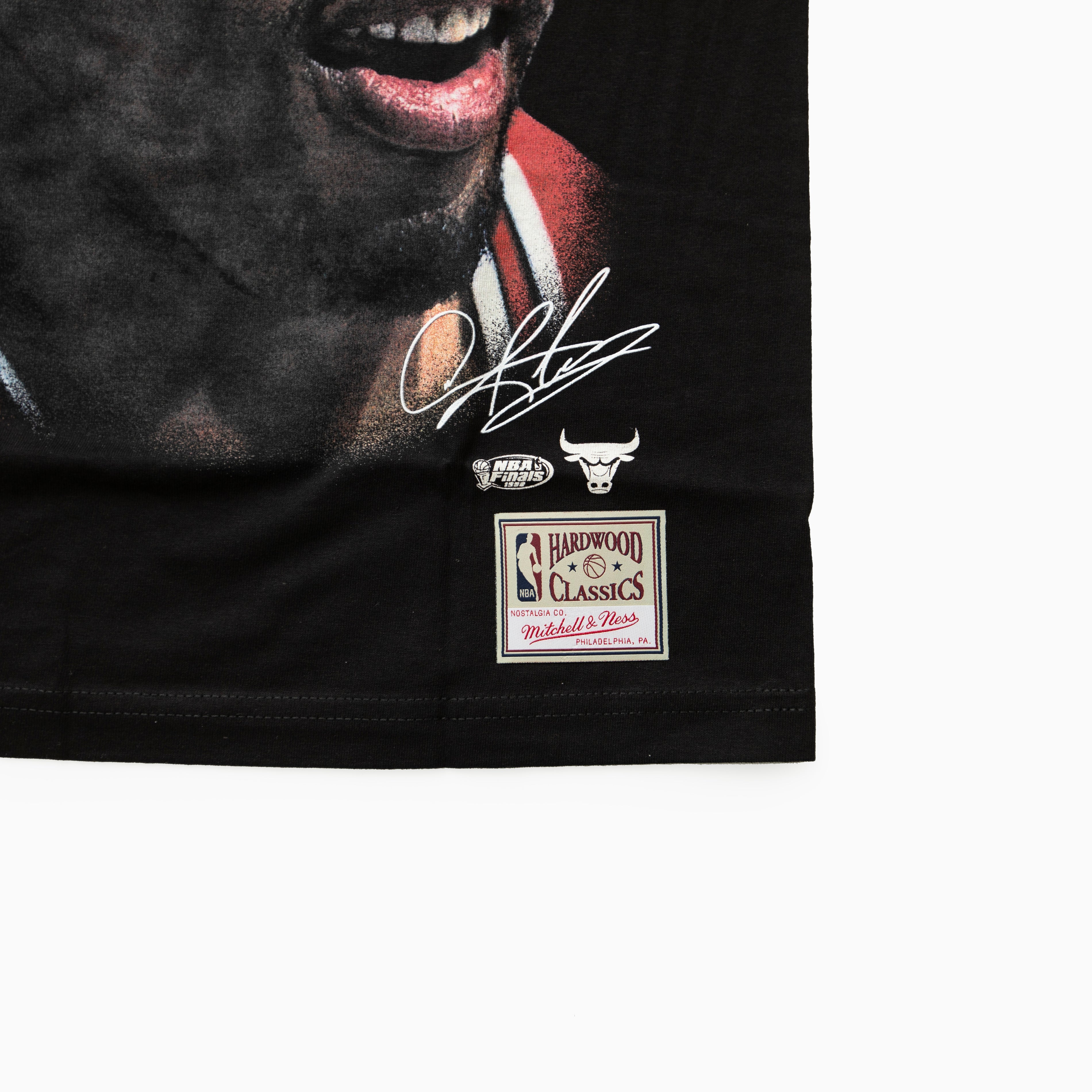 Mitchell and ness NBA REAL BIG FACE TEE BULLS DENNIS RODMAN