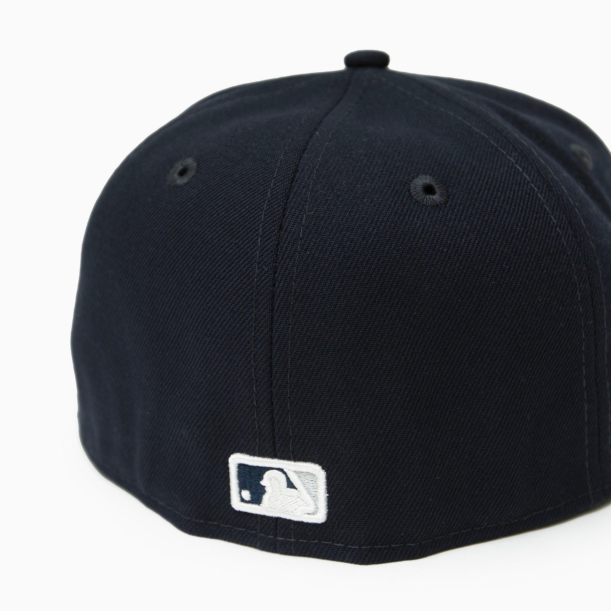 New era 5950RHINESTONE BADGE NEYYAN NVY