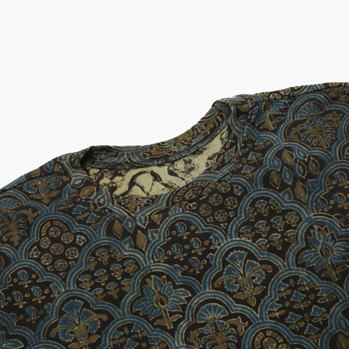 PIEUX Ajrak white LS tee