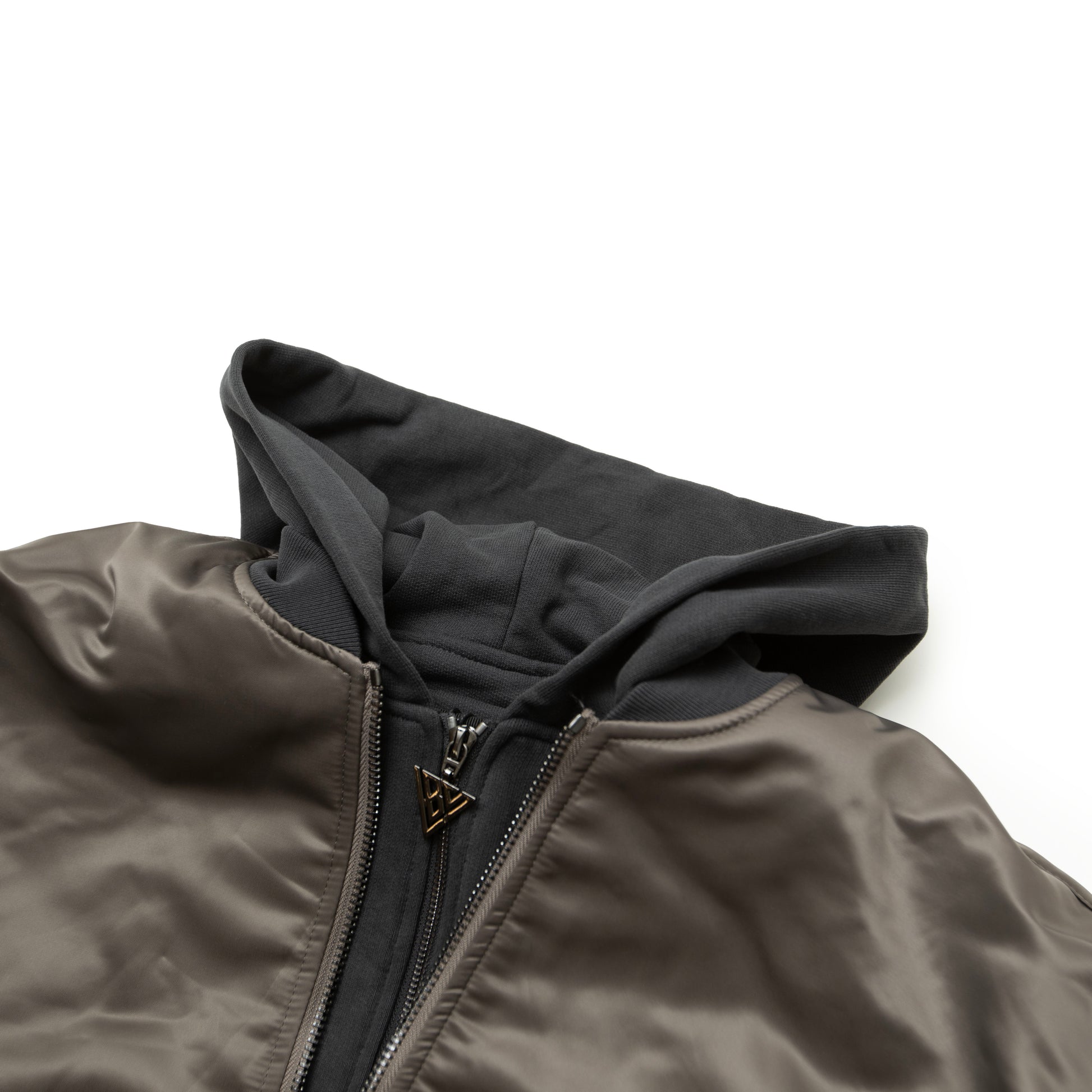 VALABASAS TRACEUR JACKET