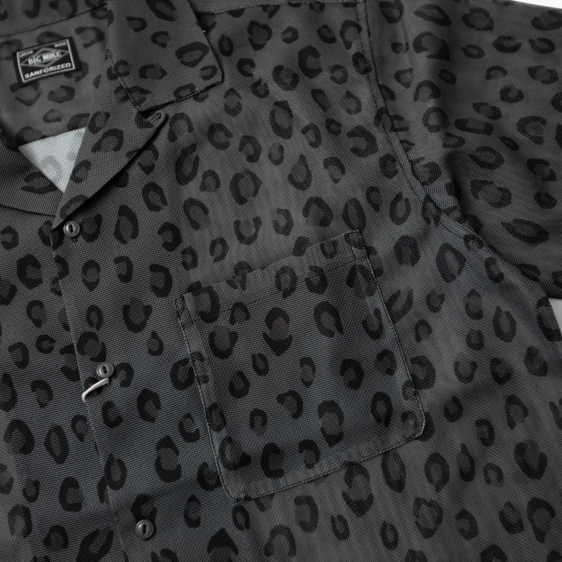 BIG MIKE Mesh Leopard Open Slit S/S Shirts