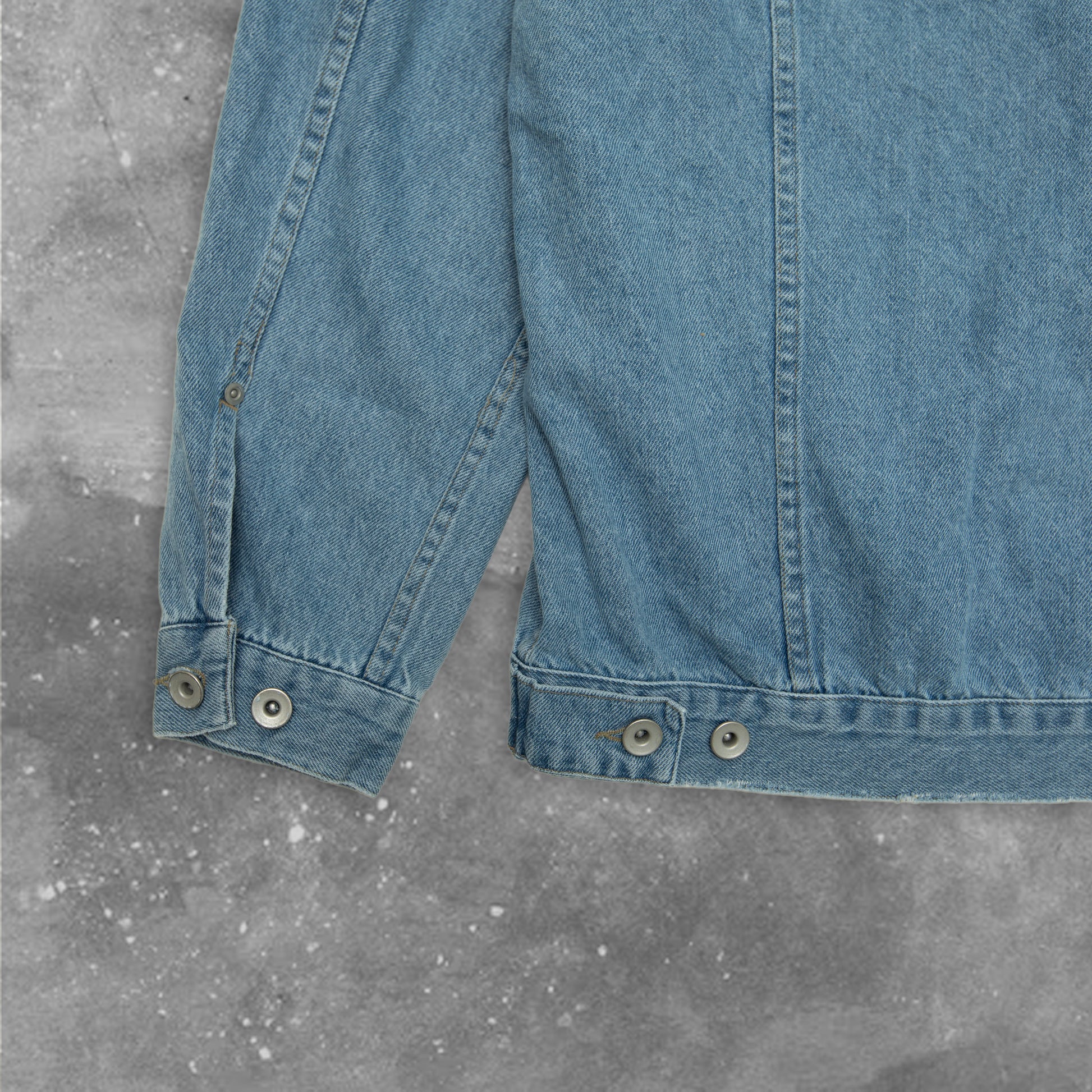 BLACKOUT HELL RAISER TEAR JKT