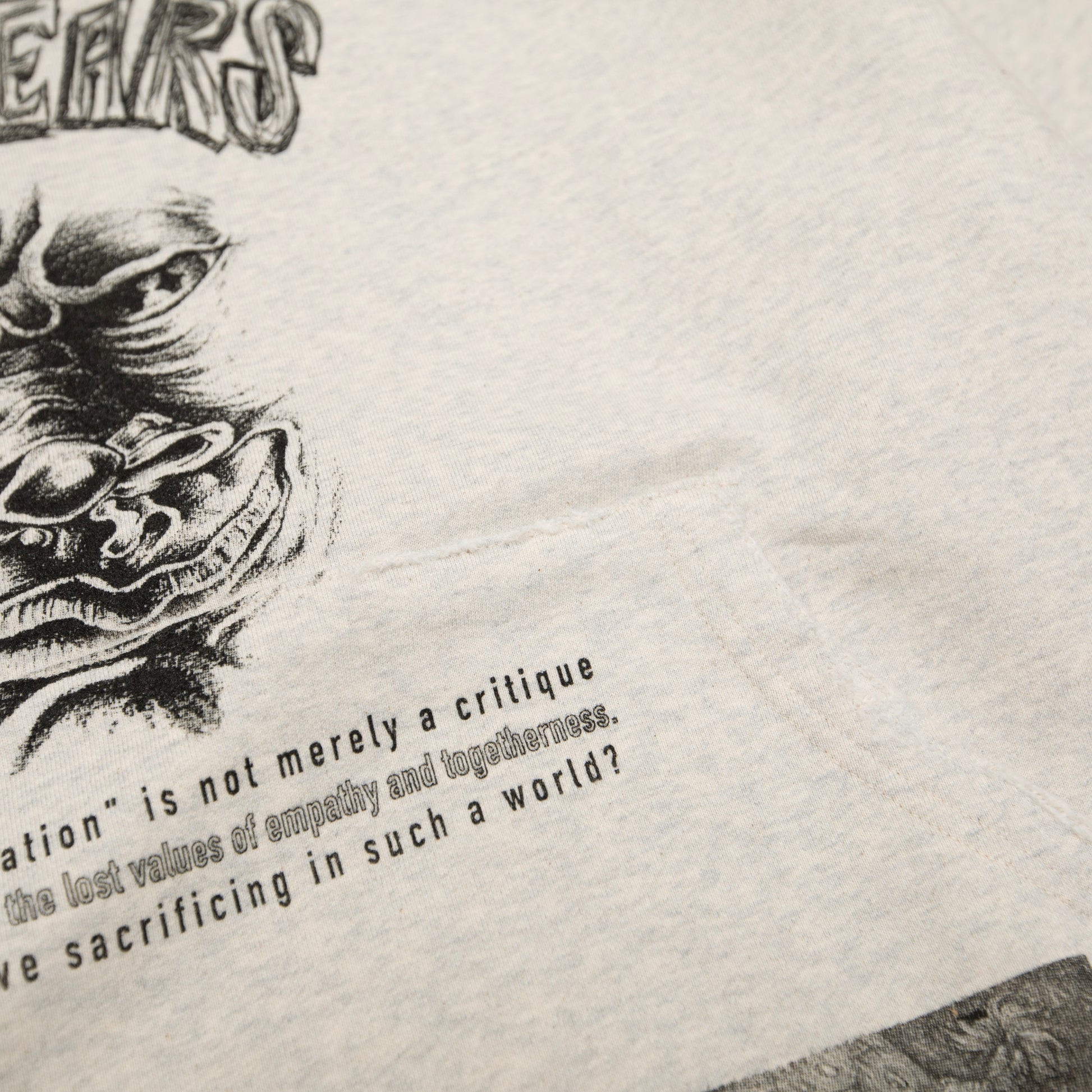 BLACKOUT TWO EMOTION CREWNECK