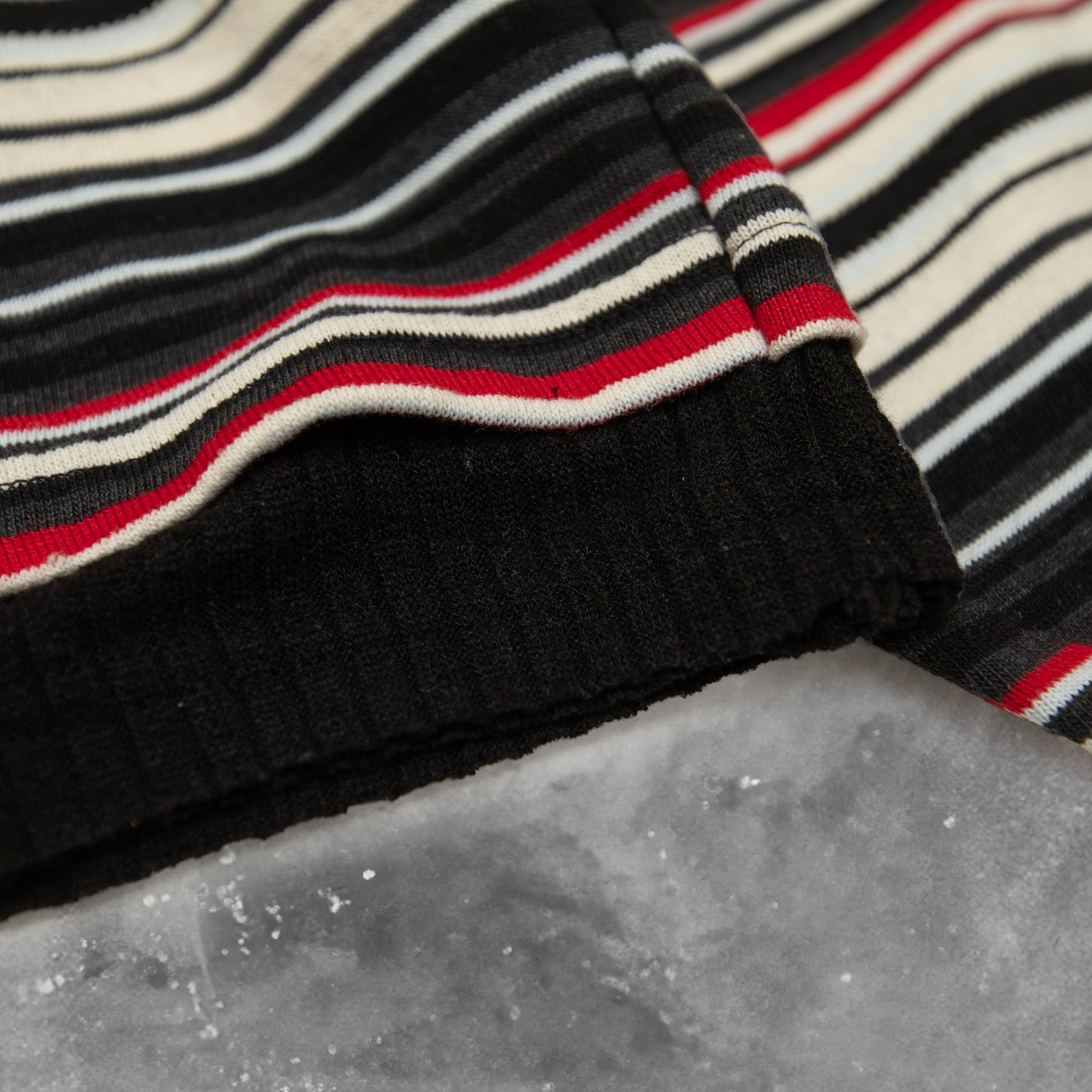 BLACKOUT BELLS BEACH SHIRT