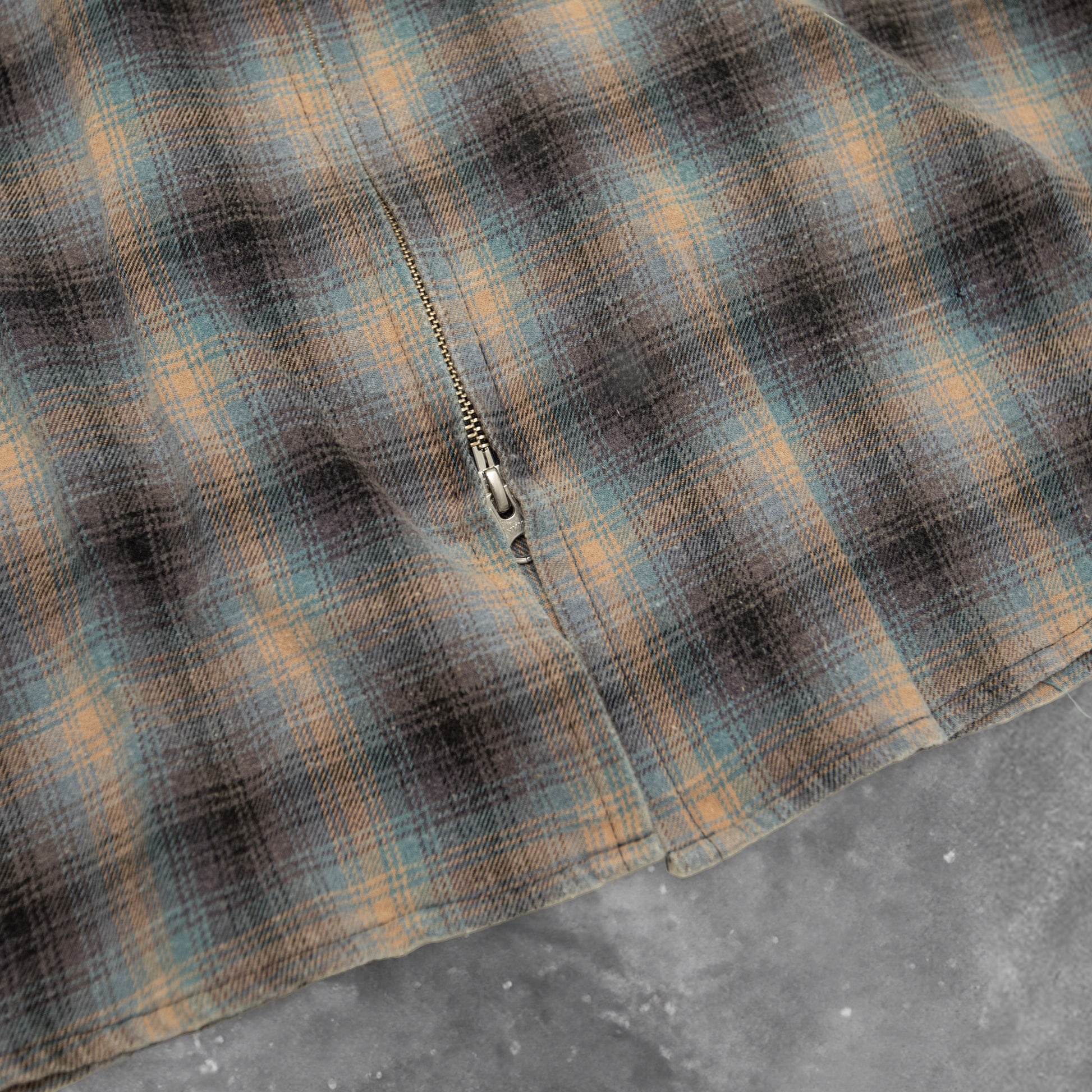 BLACKOUT GRAZE ZIP SHIRT HOODIE(lightweight)