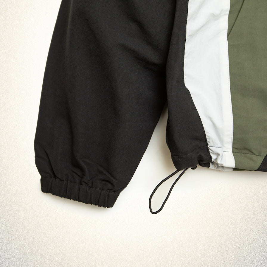 FOUND Sporting Club Pullover Jacket in green/black/cream