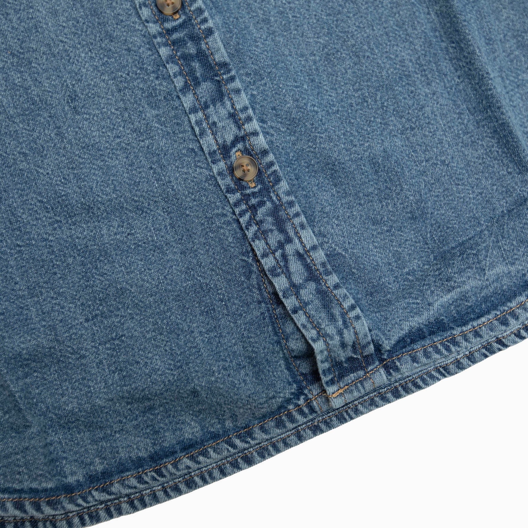 GUESS JEANS CLASSIC Long-Sleeve Denim Shirt