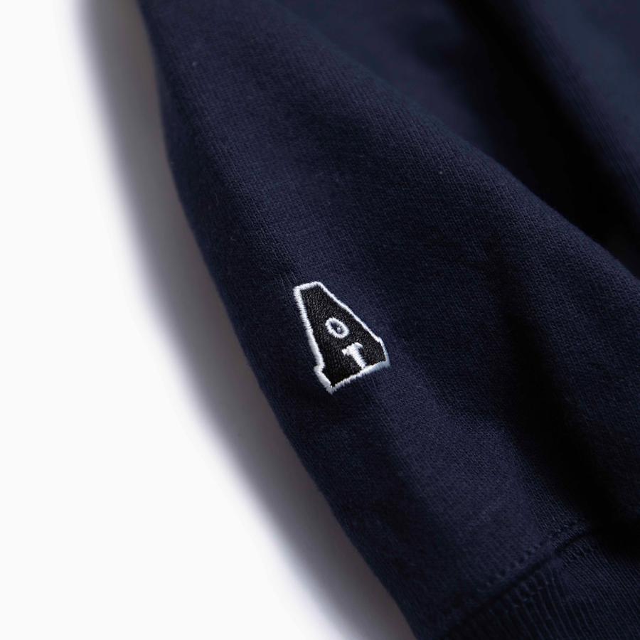 FOR THE HOMIES JUICY CREWNECK