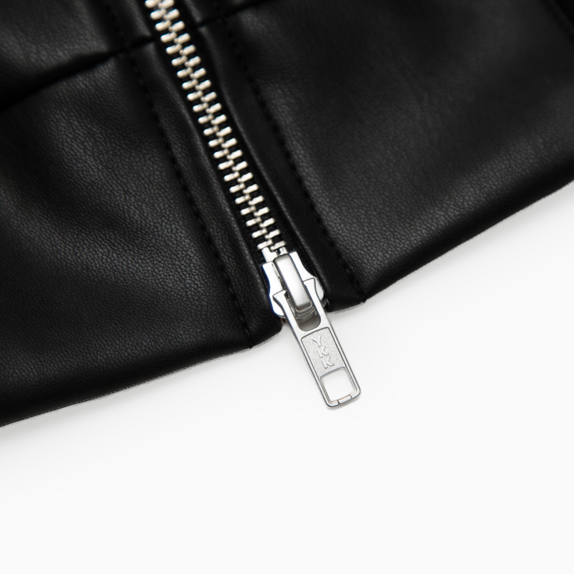 TROOP Champion Leather Jacket BLACK/WHITE