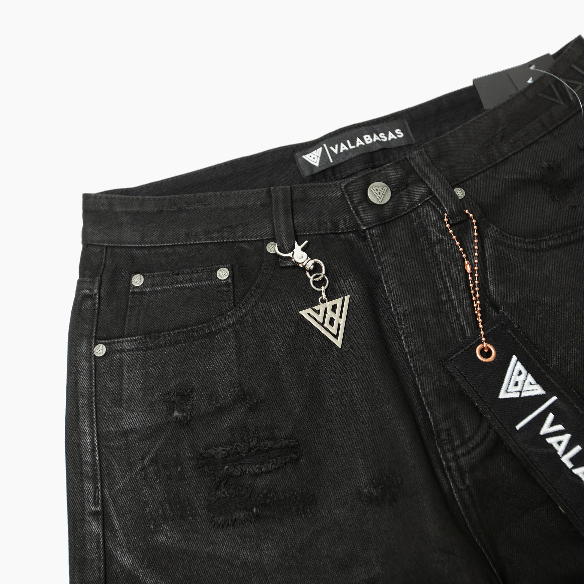VALABASAS SNAPPED BAGGY DENIM SHORTS